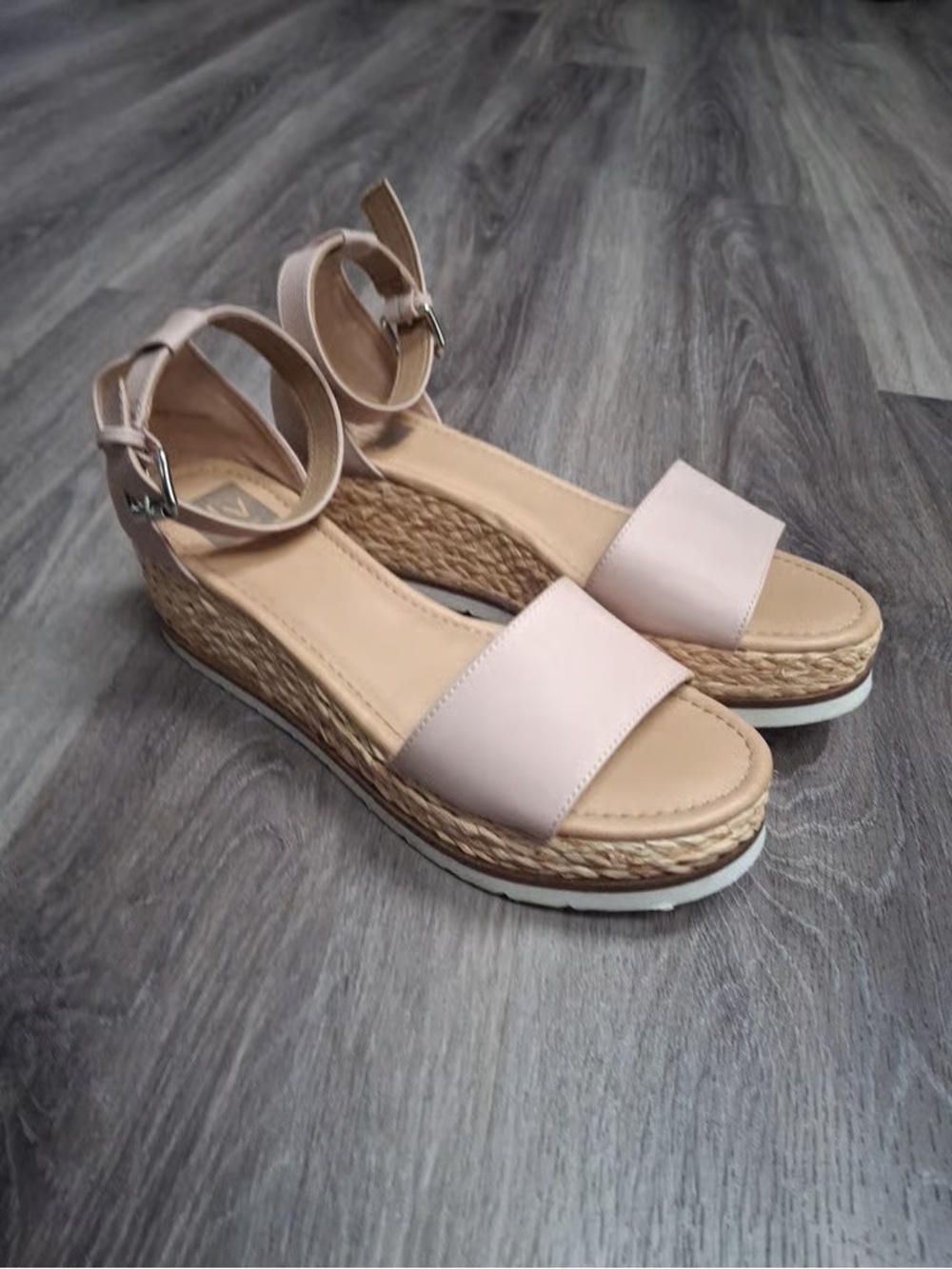Time and Tru Light Pink Espadrille Wedge Sandals